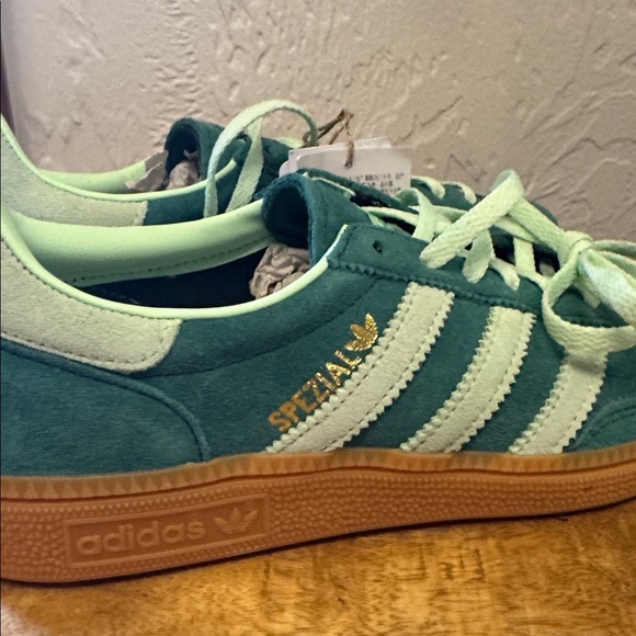 Adidas Handball Spezial Collegiate Green Sneakers (Size 6) - Picture 4 of 4